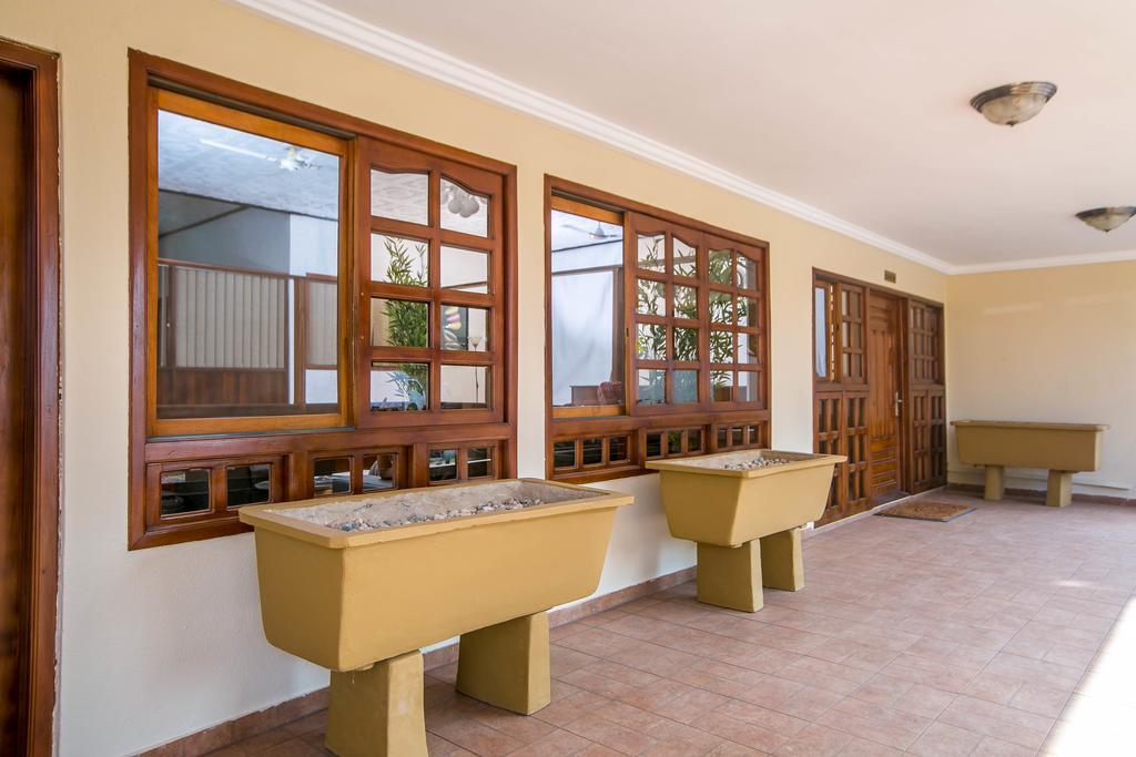 Golden Crest Lodge Bawaleshi Eksteriør billede