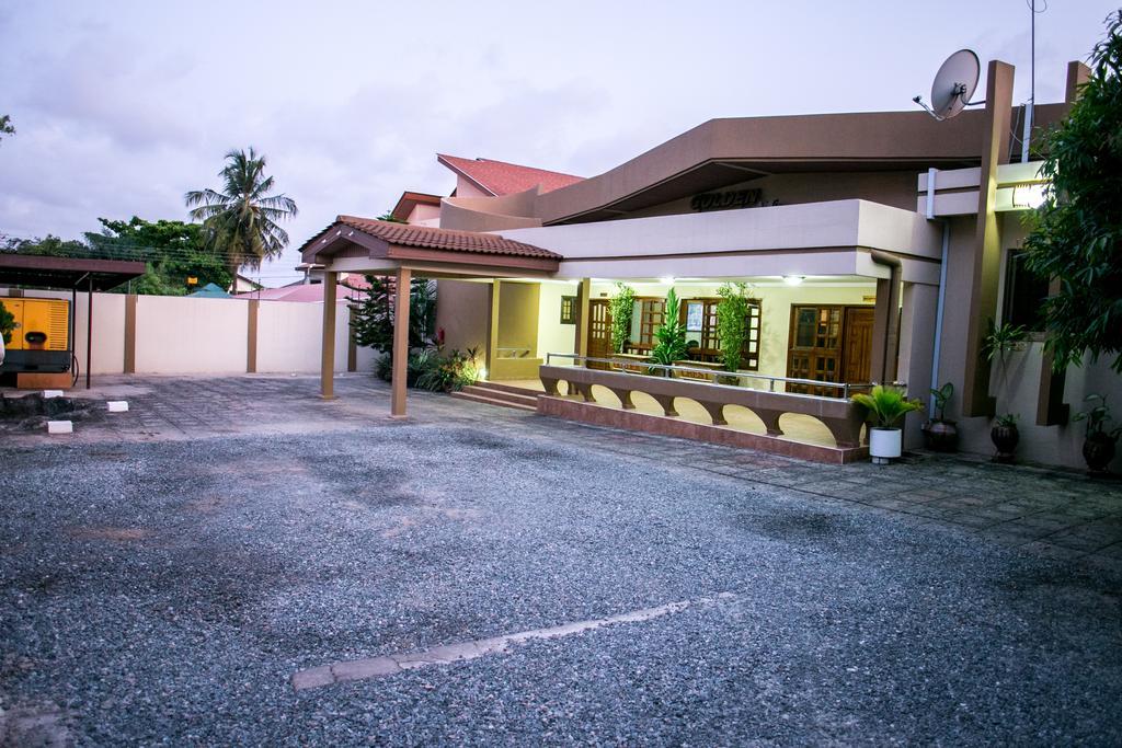 Golden Crest Lodge Bawaleshi Eksteriør billede
